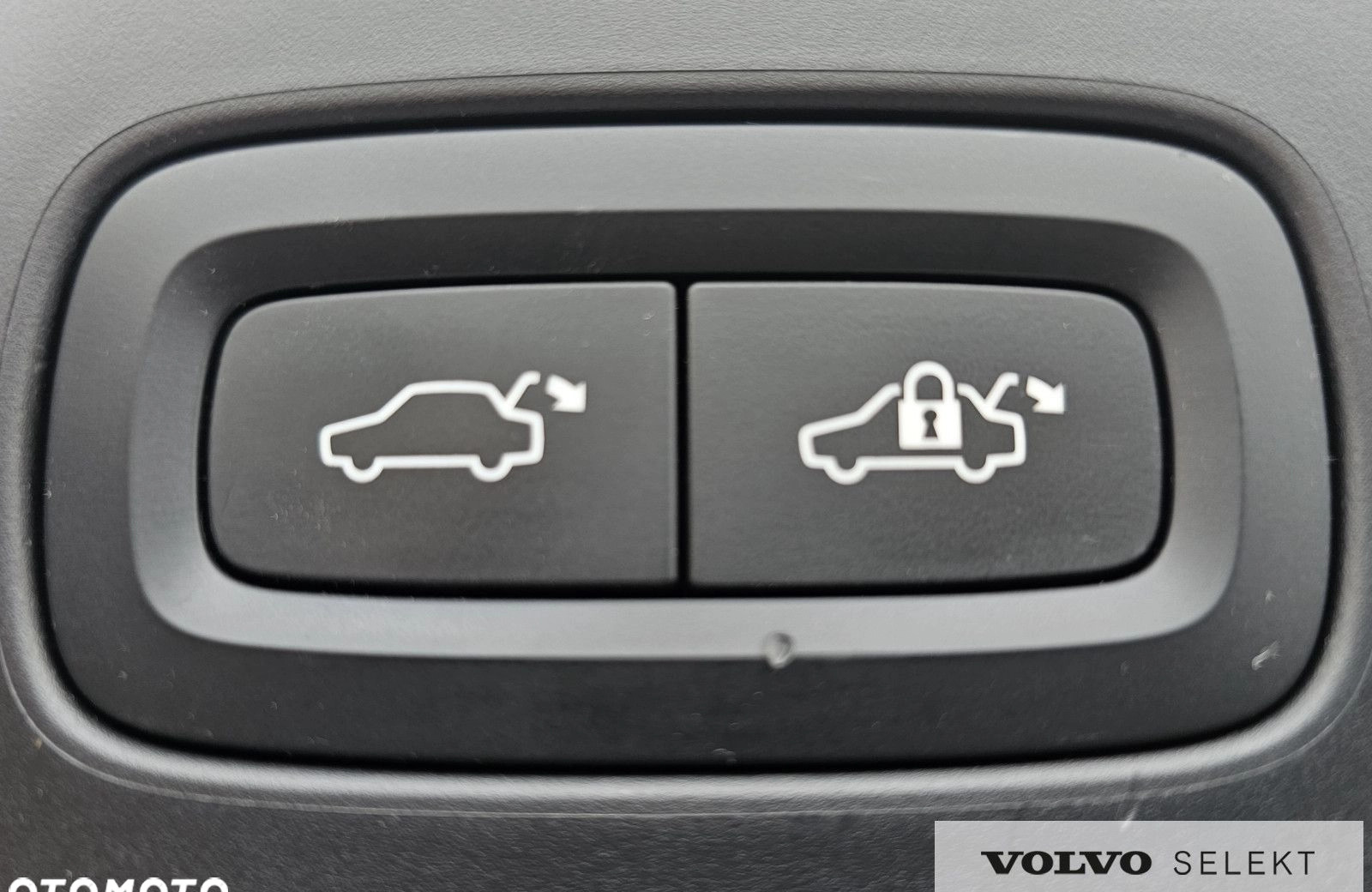 Volvo V90 Cross Country cena 169900 przebieg: 95200, rok produkcji 2018 z Toruń małe 667